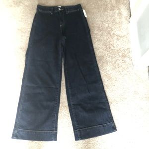 Gap high rise wide-leg crop jeans